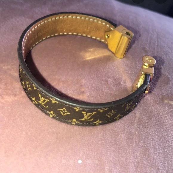 Louis Vuitton authentic bracelet - Picture 3 of 5